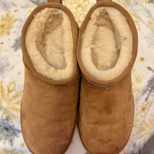 Ugg Classic Ultra Mini